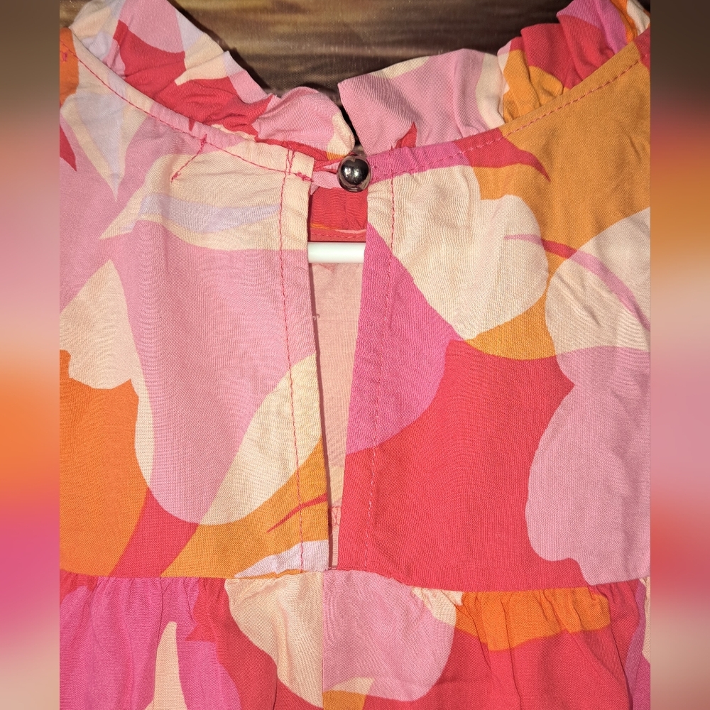 Vibrant Mock Neck Flutter Sleeve Top-Pink: 1X - Picture 3 of 5